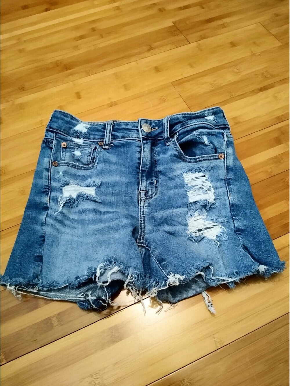 American Eagle Women's Hi Rise Super Stretch Denim Jean Shorts Size 2 Distressed